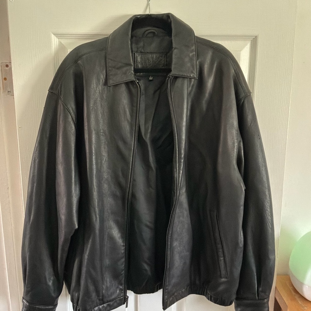 Men's Black Leather Zip Bomber Jacket